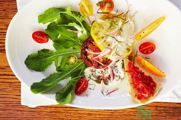 降血壓是不是要吃素？降血壓的食物有哪些？