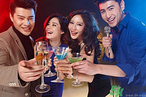 喝酒怎樣才能不傷身？飲酒要注意些什么？