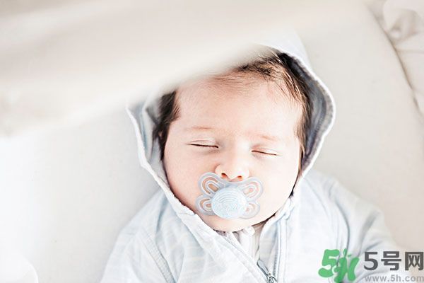 加濕器不適合什么人用？使用加濕器要注意些什么？