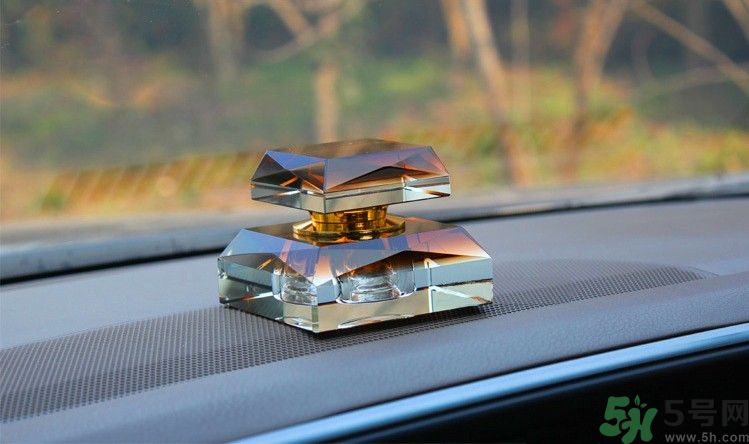 車載香水有毒嗎？如何挑選健康的車載香水？