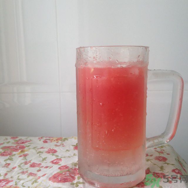 西瓜搭配什么水果榨汁好喝？西瓜的另類吃法有哪些？