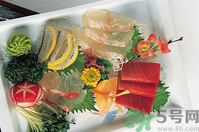 生魚片的做法是什么？如何自制生魚片？