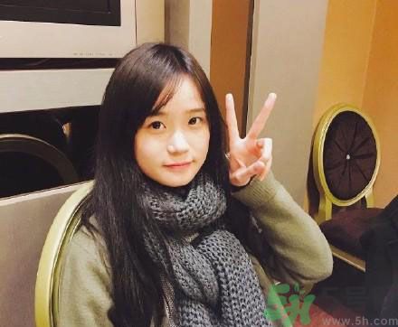 胡楚靚是誰？網(wǎng)紅超女紅胡楚靚家庭背景大揭秘？