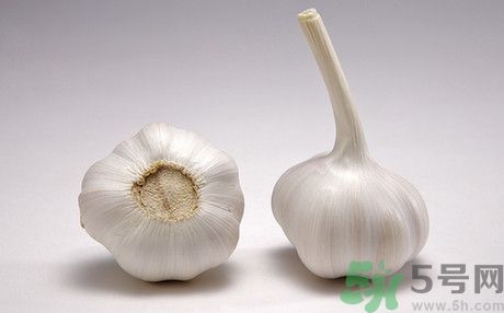拉肚子能吃大蒜？腹瀉能吃大蒜嗎？