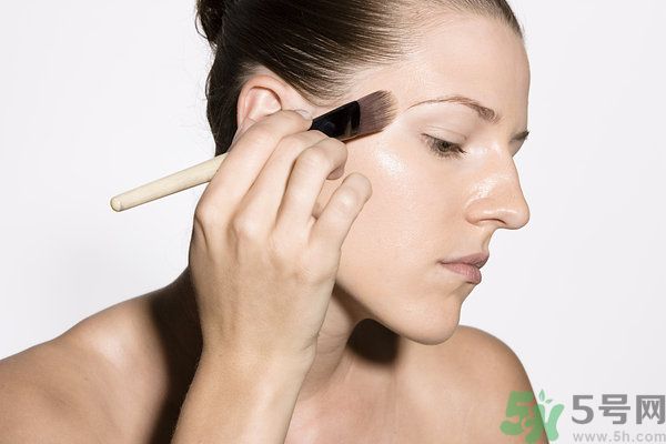 化妝刷如何使用效果好？化妝刷該怎么保養(yǎng)？