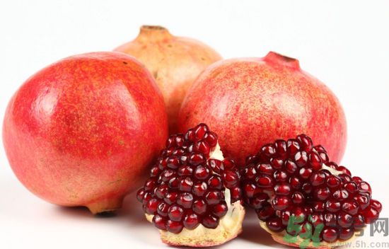 石榴皮煮水能治拉肚子嗎？石榴皮煮水治拉肚子好嗎？