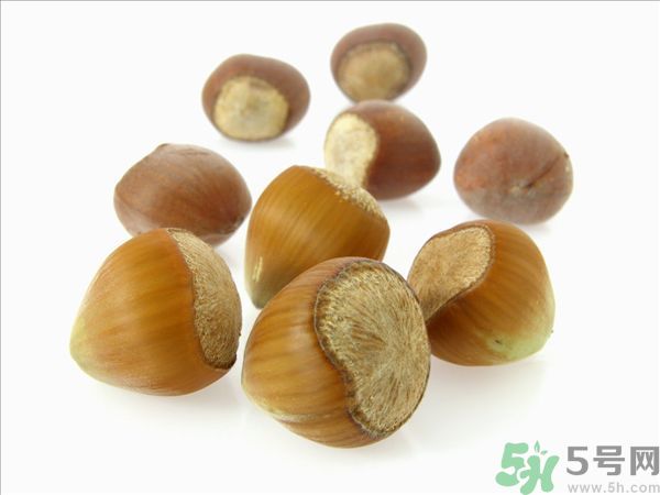 吃堅(jiān)果有什么好處？吃堅(jiān)果要注意什么？