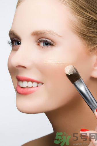 菲安妮玉潤(rùn)補(bǔ)水隔離霜怎么樣？菲安妮玉潤(rùn)補(bǔ)水隔離霜好用嗎？