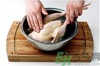 白切雞怎么入味？白切雞怎么做好吃？