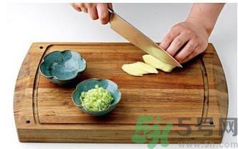 白切雞怎么入味？白切雞怎么做好吃？