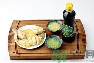 白切雞怎么入味？白切雞怎么做好吃？