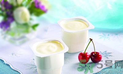 吃蝦可以喝酸奶嗎？酸奶和蝦可以一起吃嗎？