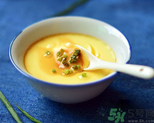 孩子發(fā)燒能吃冰淇淋嗎？感冒發(fā)燒可以吃雪糕嗎？