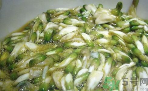 槐花怎么做好吃？槐花的做法有哪些？