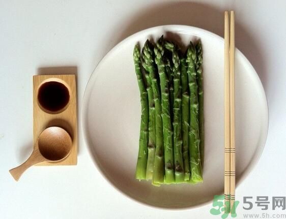 吃蘆筍有什么好處？蘆筍有什么營養(yǎng)價值？