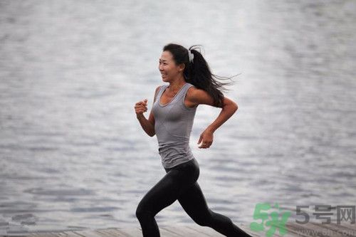 高血壓能跑步鍛煉嗎?高血壓跑步注意事項 高血壓能跑步鍛煉嗎?高血壓跑步注意事項