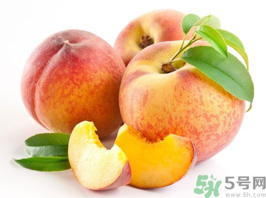 桃子吃多了容易便秘嗎？桃子吃多了會(huì)肚子疼嗎？