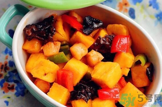 菠蘿做什么菜好吃？菠蘿可以做什么菜？