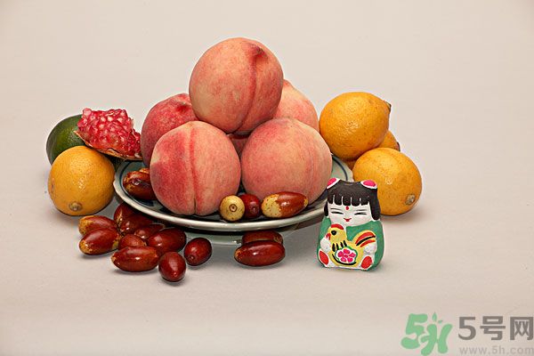 咳嗽能吃桃子嗎？咳嗽吃桃子好嗎？