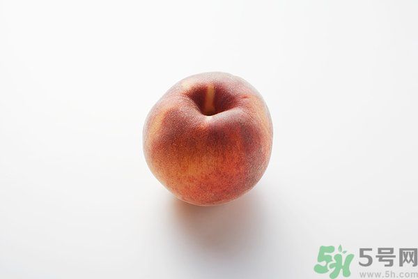 咳嗽能吃桃子嗎？咳嗽吃桃子好嗎？