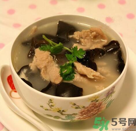 喝啤酒之后可以喝奶茶嗎？喝啤酒之后喝奶茶好嗎？