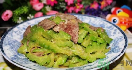 孕婦可以吃苦瓜嗎？孕婦吃苦瓜好嗎？