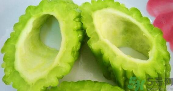 苦瓜生吃能減肥嗎？苦瓜能生吃嗎？