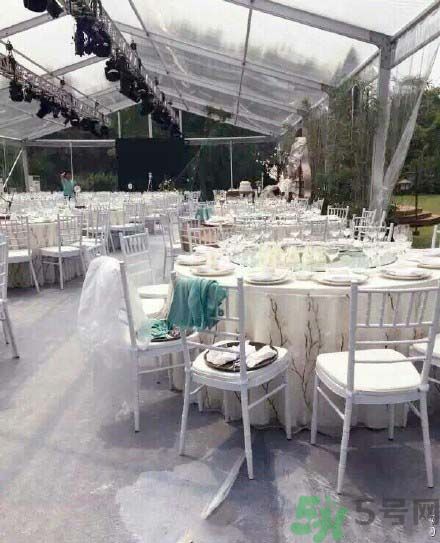 撒貝寧李白在哪里結(jié)婚？李白是誰(shuí)？