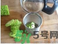 苦瓜泡水喝有什么好處？苦瓜泡水喝好嗎？