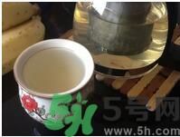 苦瓜泡水喝有什么好處？苦瓜泡水喝好嗎？