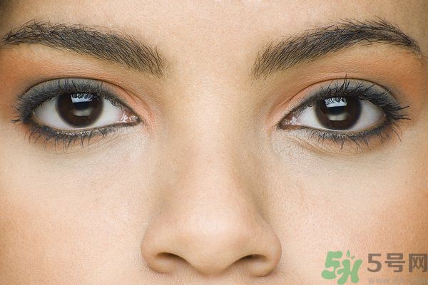 眉周紋是怎么形成的？眉周紋怎么去除？