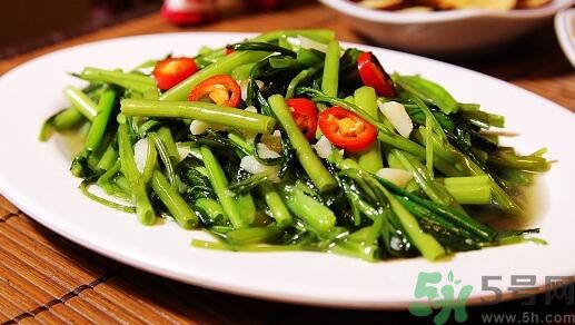 吃空心菜有什么好處？多吃空心菜對身體好嗎？