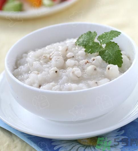 吃薏米粥可以養(yǎng)脾胃嗎？薏米粥有什么功效？