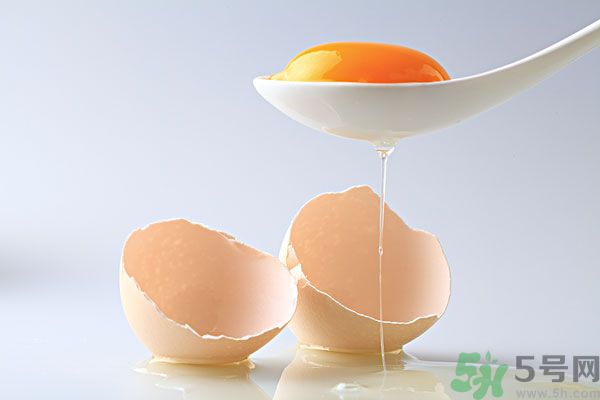 檸檬汁蛋清面粉做面膜能祛斑嗎？檸檬汁蛋清面粉能做面膜嗎？