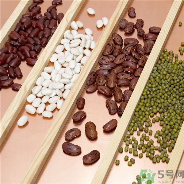 紅小豆和花生米煲湯產(chǎn)婦可以喝嗎 紅小豆和花生米煲湯產(chǎn)婦可以喝嗎