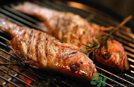 油燜干魚怎么做的？干魚怎么炒好吃？