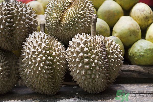 榴蓮和荸薺能一起吃嗎？吃過(guò)榴蓮后可以吃荸薺嗎？