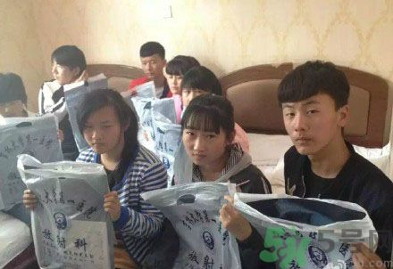 初中生全體甲醛中毒是怎么回事？初中生全體甲醛中毒是哪個(gè)學(xué)校？