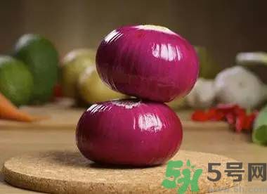 吃洋蔥會(huì)長(zhǎng)痘嗎？長(zhǎng)痘可以吃洋蔥嗎？