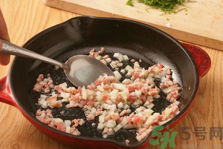 洋蔥怎么做寶寶愛吃？怎樣做洋蔥讓寶寶愛吃？