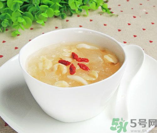 銀耳湯怎么做才濃稠能排毒嗎? 銀耳湯怎么做才濃稠能排毒嗎?