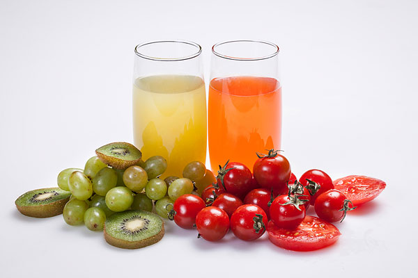 蔬菜汁可以使皮膚變白嗎？蔬菜汁加熱能當(dāng)護(hù)膚水用嗎？