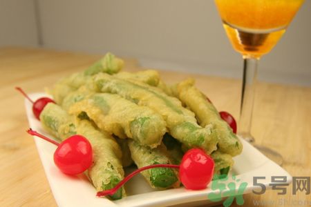 四季豆早期中毒的癥狀有哪些？吃四季豆中毒了怎么辦？