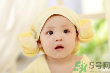 寶寶可以用清涼油嗎？寶寶多大了可以用清涼油？