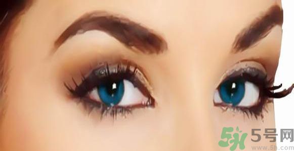 清涼油弄到眼睛里有什么危害？清涼油弄到眼睛里怎么辦？