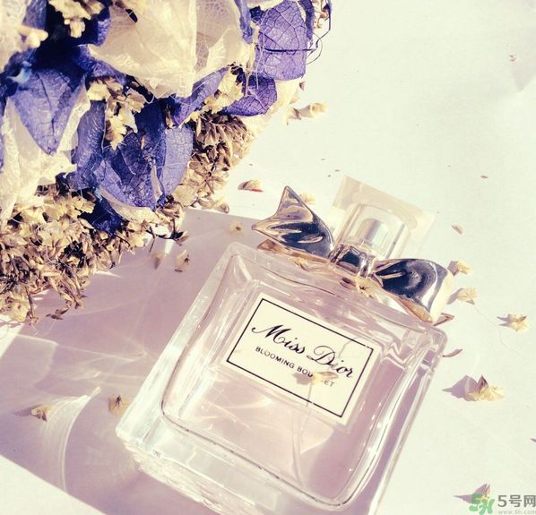 迪奧真我淡香氛適合什么年齡用？迪奧真我淡香氛是什么味道？