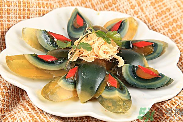 吃皮蛋可以降火嗎？吃皮蛋真的能降火嗎？