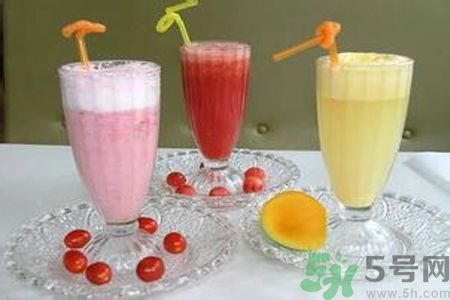 夏季吃冷飲拉肚子怎么辦？夏天吃冷飲肚子疼怎么辦？