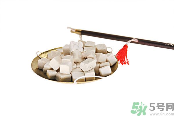 夏天吃茯苓好嗎？夏天吃茯苓有什么好處？