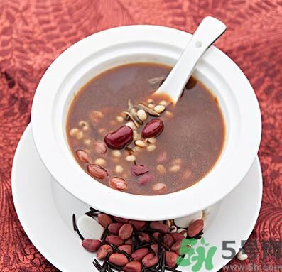 夏天吃薏米好嗎？夏天吃薏米有什么好處？